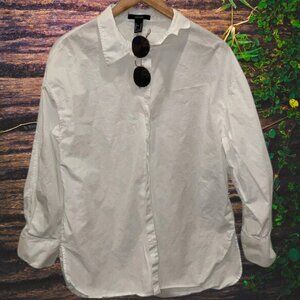 Forever 21 medium white long sleeve  blouse buttons in the front casual business